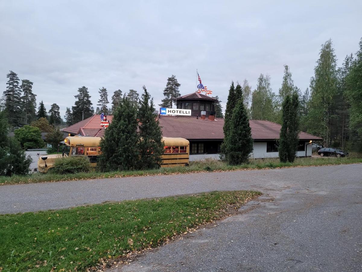 Hotelli Salpakangas Холлола Экстерьер фото